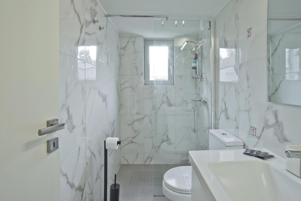 Athina 2br Apt, Fully Equipped, Kitchen, Ac, Wifi * Афины